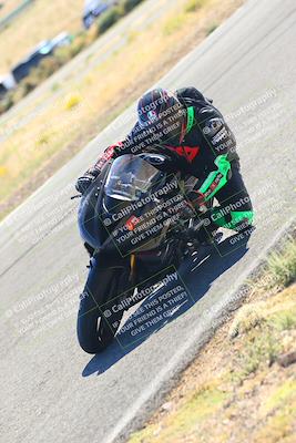 media/Oct-15-2023-TrackXperience (Sun) [[85198ff50b]]/Group 3/session 4 turn 3/